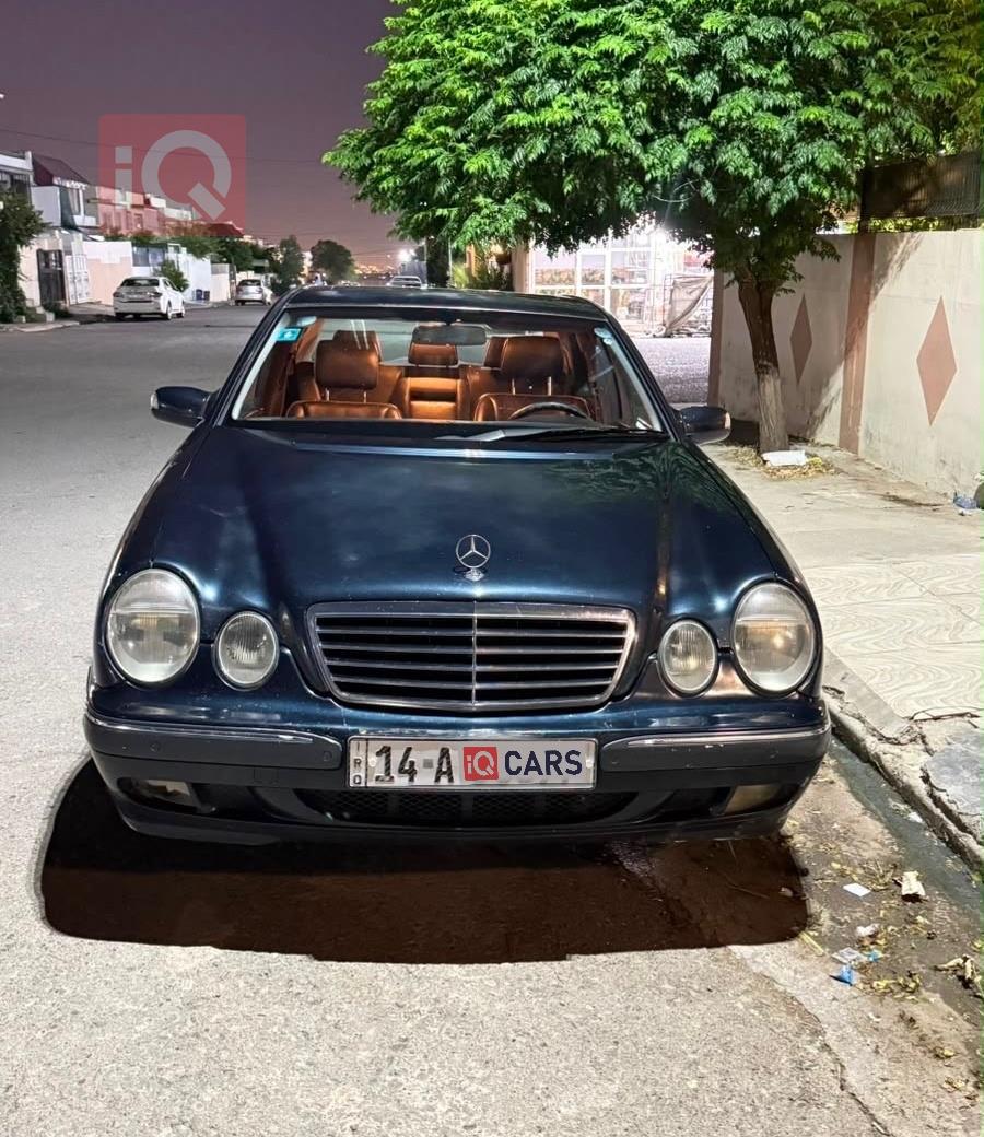 مرسيدس بنز E-Class